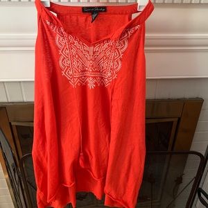 Perfect top for summer! 🏝